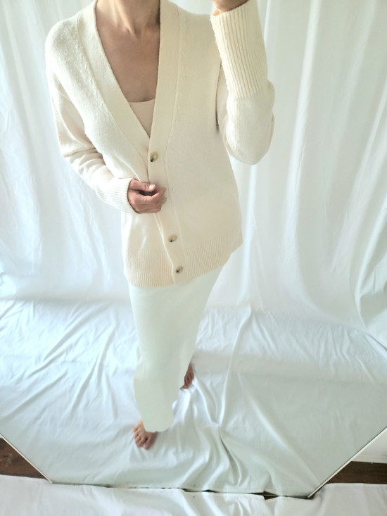 Vince Sweaters - Vince Cream V-Neck Button Cardigan